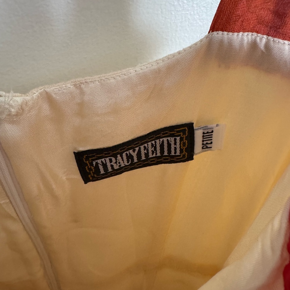 Tracy Feith Vintage, One of a Kind Sweetheart neckline dress - Picture 6 of 10